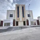 للبيع شقق علويه مداخل مستقله مساحات كبيره 242 متر احد رفيده