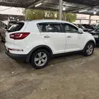 سبورتاج 2011 ابيض نظيف