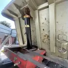 صندوق قلاب للإيجار