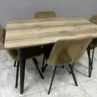 طاولة طعام