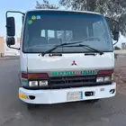سيارة متسوبيشي لوري
