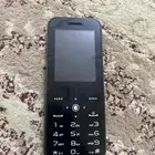 جوال بثلاثة كميرات وكشاف قوي