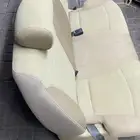 مقعدة اتش وان خلفي