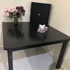 طاولة