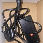 شاحن سكوتر جديد ما استخدمتة إلا مرة وحدة ولا اشتغل على سكوت