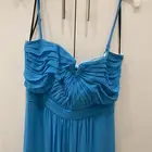 فستان من هارفي نيكلز