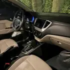 للبيع اكسنت 2020