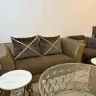 طقم كنب و طاولات للبيع