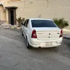 رينو لوجان