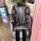 كرسي مساج للبيع محركاته جديدة 300ريال