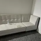 كنب شبه جديد ومساند سبع قطع للبيع