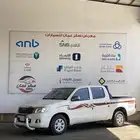 تويوتا هايلوكس 2012 نظيف