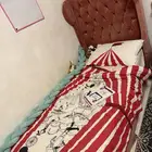 سرير ايكيا وسرير وموكيت للبيع