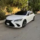 لكزس ES350 F Sport - منوة المستخدم - م2020