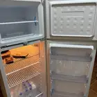 ثلاجة KMC استخدام شبه جديده   اثاث
