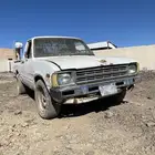 هايلكس83مشروطه من كل شي