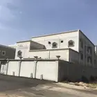للبيع عمارة دور وخمس شقق