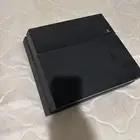 للبيع سوني 4 نظيف وشغال كويس للتواصل واتس اب فقط