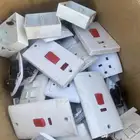 افياش الكهرباء نضيفه مفكوكة من بيت 50 حبه لبيع كامل