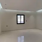 شقة بدروم 7 غرف للبيع تشطيب و موقع مميز