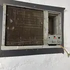 مكيف لبيع شباك