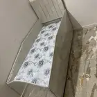 يوجد لدينا سرير اطفال وجميع الوان