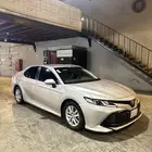 كامري 2018 ذهبي LE