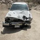 هايلكس موديل 2000 مصدومه