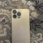 ايفون 14 برو ماكس مع كرتونه