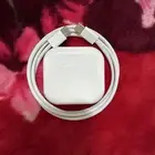 شاحن ايفون 16 برو ماكس