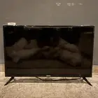 شاشه 35 بوصه تقريبن شاشه نضيفه لا فيه خودشات