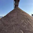 رمل مغسول ناعم وخشن توريد للفردي ولشركات يوجد كميات كبيره