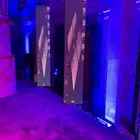 شاشات