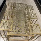 طاولة كبيرة مع طاولات خدمة للبيع بالرياض