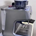 آلة قهوه