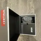 ساعة سويسرية