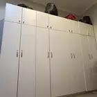 دولاب مفصل ب خشب اصلي ممتاز لبيع مستعجل