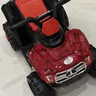 سيارة أطفال