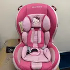 كرسي للسياره وألعاب للأطفال