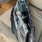 نور كامري يمين