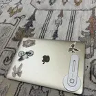لاب توب ماك اير عليه نظامين ماك ووندوز 2015