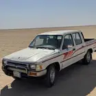 هايلكس 94 للبيع البودي لايخلو من رشوش متفرقه مكينه وجير على