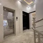 شقق علوي بسطح خاص - للبيع خلف العثيم بالمحالة بسعر 500 الف