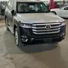 تويوتا GXR L4 2025 بسعر 327.000