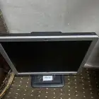 شاشة كمبيوتر مع حقة صوت