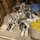 يوجد لدينا شوزات بيع بيعه
