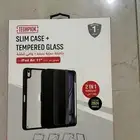 كفو آيباد اير جمع اغراضه كامة