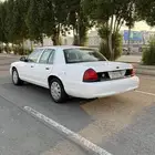 فورد كراون فكتوريا بوليسي مخزن 2011