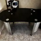 طاولة زجاج الحالة ممتاز