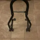 ستان يركب ع اغلب البايكات